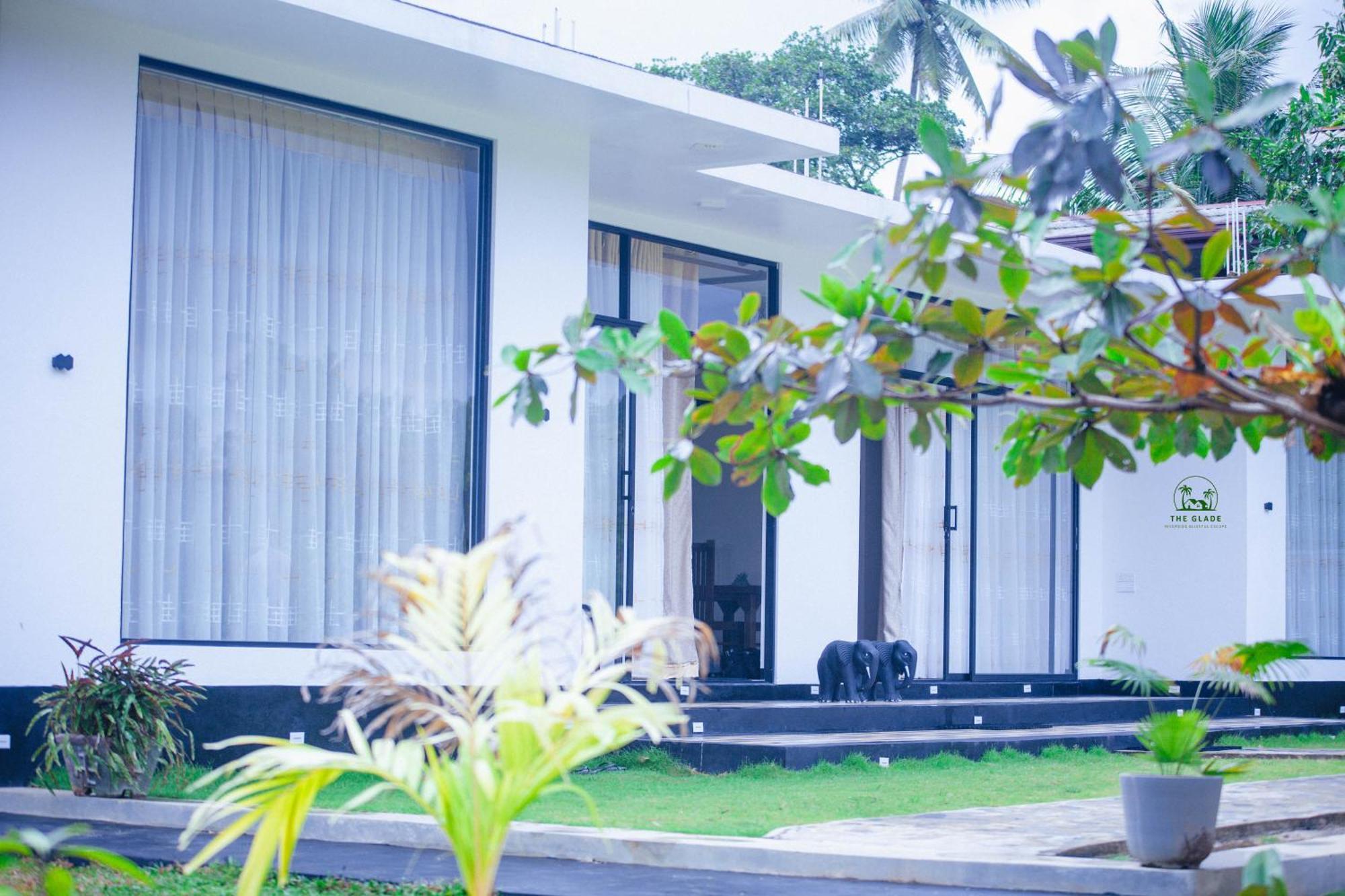 The Glade Aparthotel Weligama Exterior photo